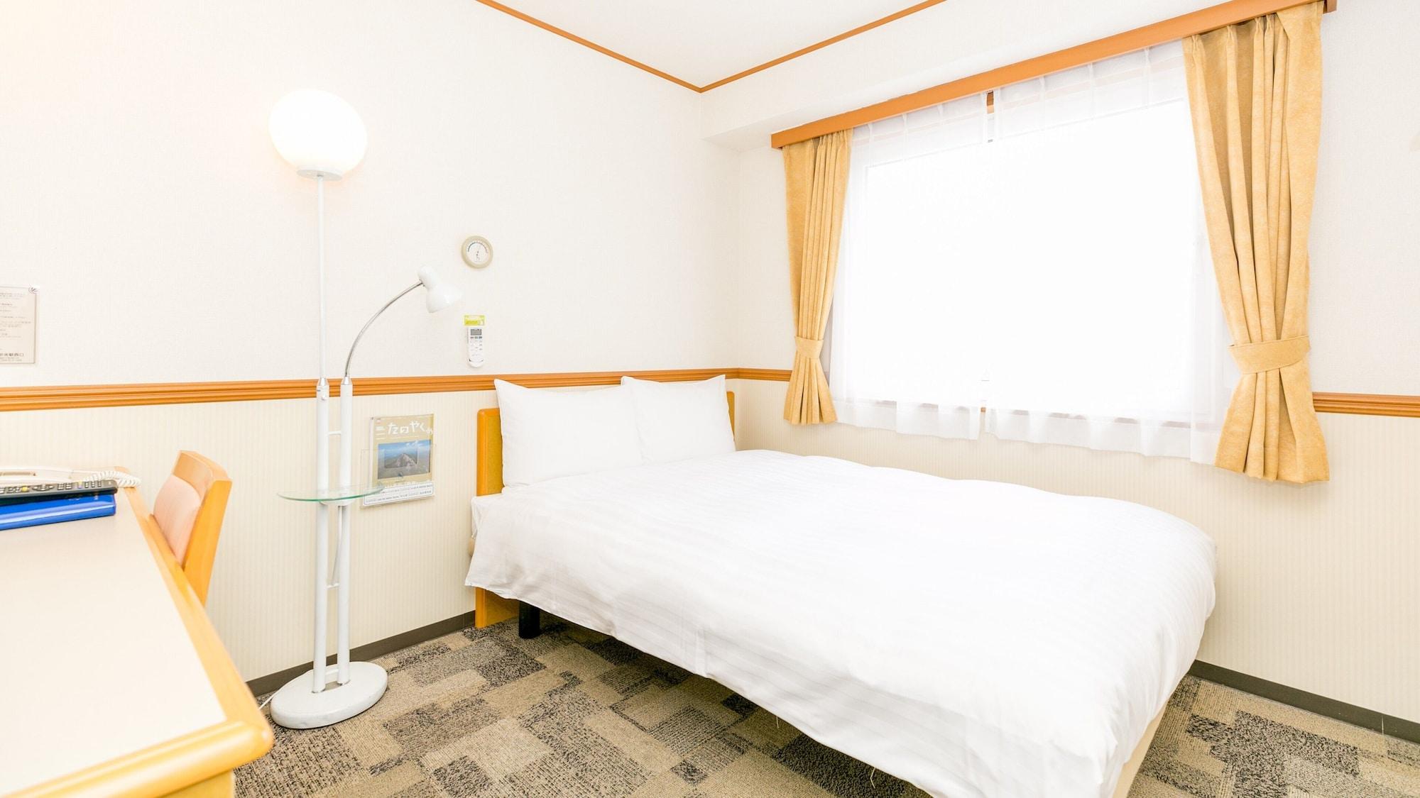Toyoko Inn Yokohama Kannai Exterior photo